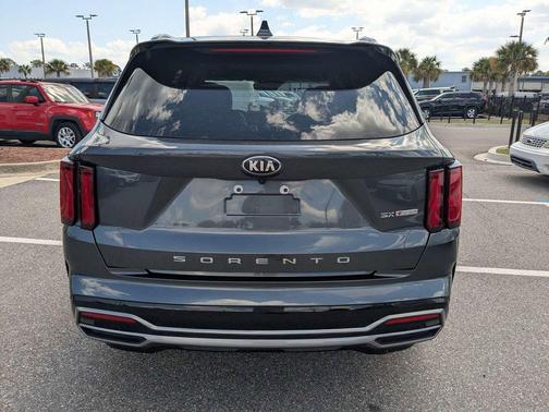 2021 Kia Sorento SX