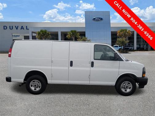 2023 GMC Savana 2500 Work Van