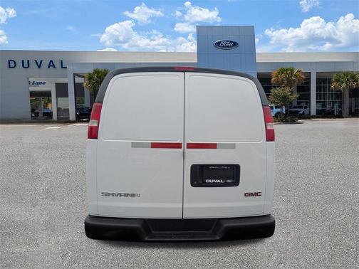2023 GMC Savana 2500 Work Van