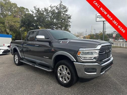 2019 RAM 3500 Laramie Crew Cab 4x4 6'4' Box