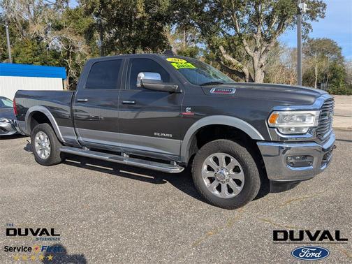 2019 RAM 3500 Laramie Crew Cab 4x4 6'4' Box