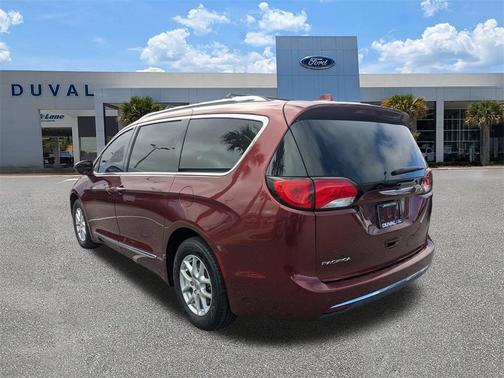 2020 Chrysler Pacifica Touring L