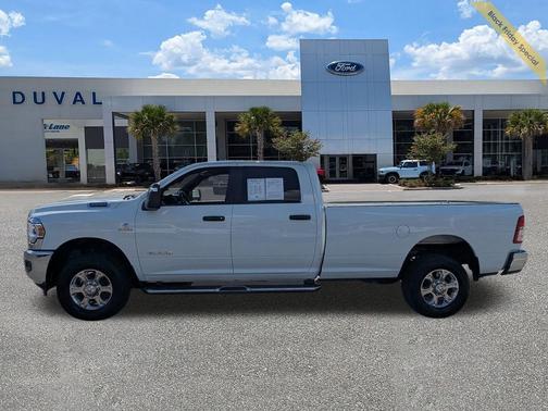 2024 RAM 2500 Big Horn Crew Cab 4x4 8' Box