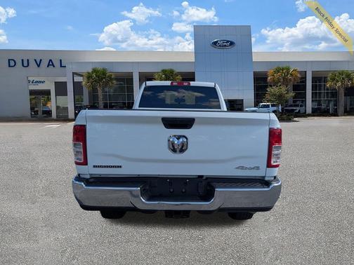 2024 RAM 2500 Big Horn Crew Cab 4x4 8' Box