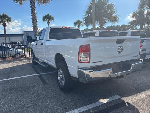 2024 RAM 2500 Big Horn Crew Cab 4x4 8' Box