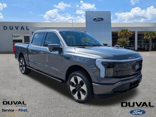 2025 Ford F-150 Lightning Platinum
