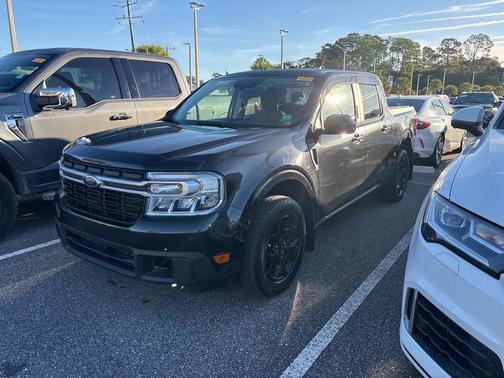 2023 Ford Maverick Lariat