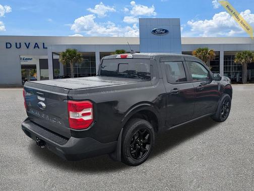 2023 Ford Maverick Lariat