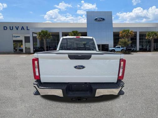 Oxford White 2026 Ford F-250 XLT
