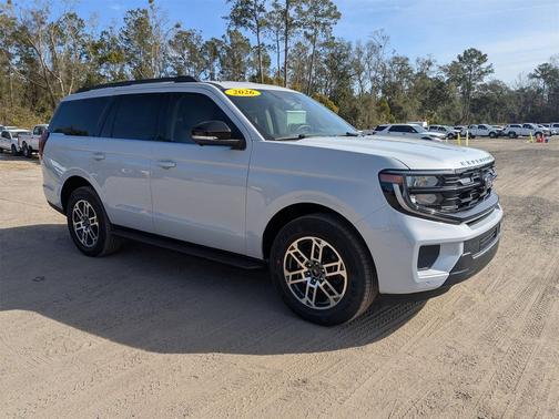 2026 Ford Expedition Active