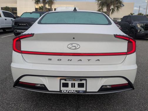 2021 Hyundai SONATA SE