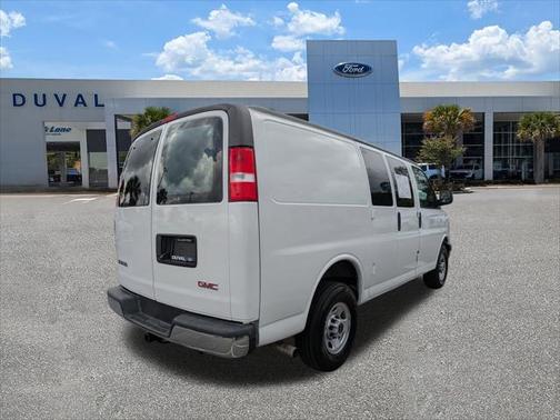 2022 GMC Savana 2500 Work Van