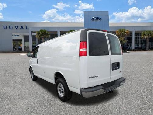 2022 GMC Savana 2500 Work Van
