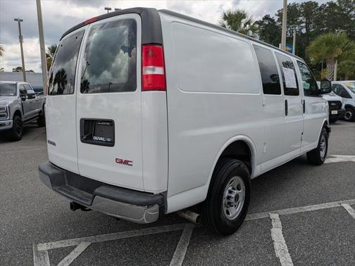 2022 GMC Savana 2500 Work Van