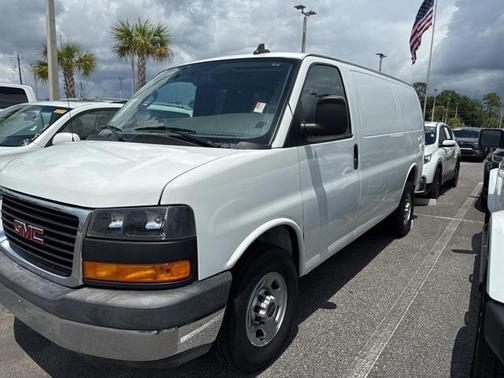 2022 GMC Savana 2500 Work Van