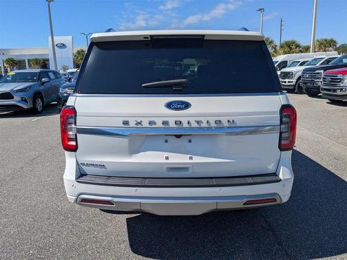 2023 Ford Expedition Platinum