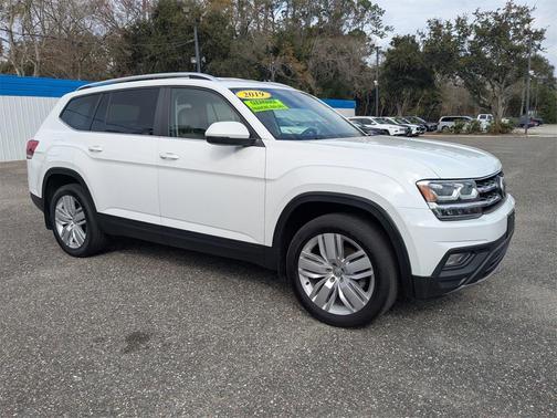 Pure White 2019 Volkswagen Atlas 3.6L SE w/Technology SUV