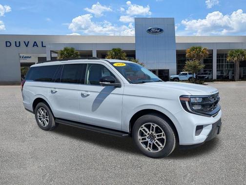 Space Silver 2026 Ford Expedition Max Active