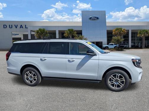 Space Silver 2026 Ford Expedition Max Active