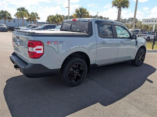 2022 Ford Maverick Lariat