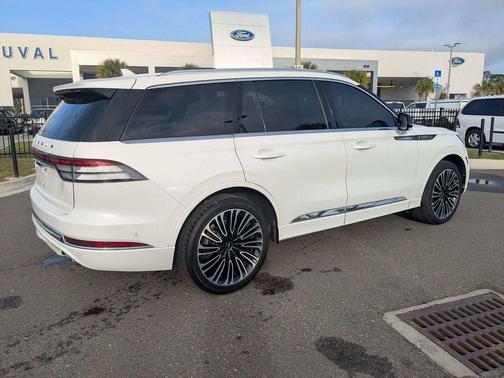 2024 Lincoln Aviator Black Label AWD
