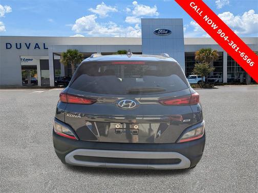 2023 Hyundai KONA SEL