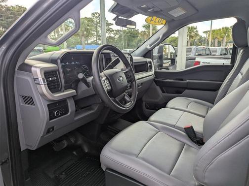 2024 Ford F-350 XL