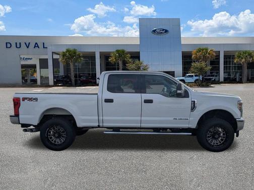 Oxford White 2018 Ford F-250 XLT