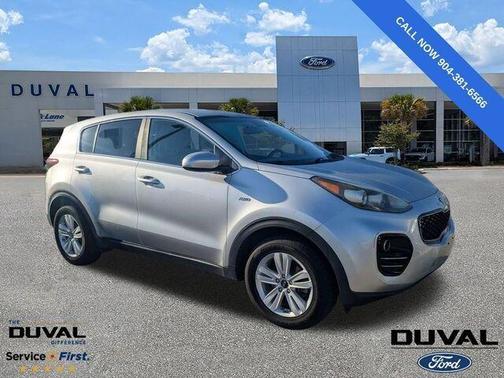 Sparkling Silver 2019 Kia Sportage LX