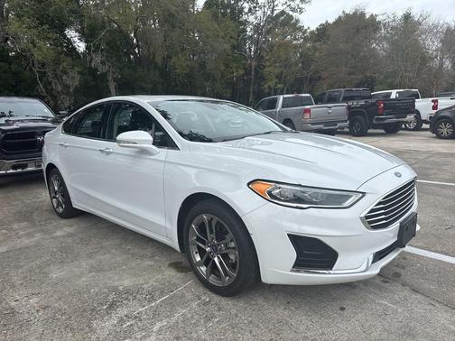 2020 Ford Fusion SEL