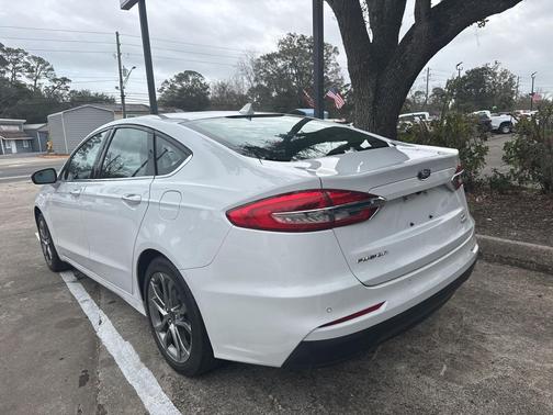 2020 Ford Fusion SEL