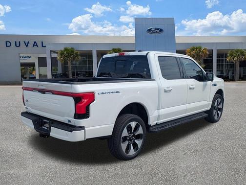 2025 Ford F-150 Lightning Platinum