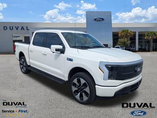 2025 Ford F-150 Lightning Platinum