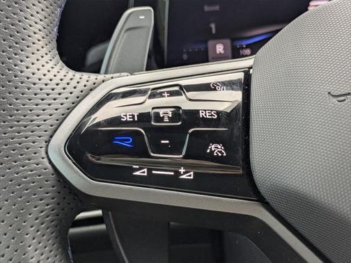 2024 Volkswagen Golf R 2.0T DSG