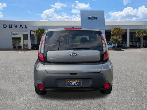 2016 Kia Soul Base