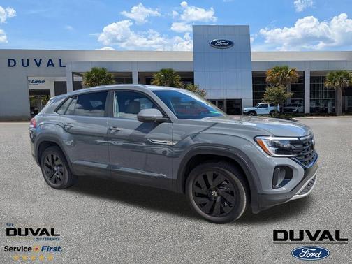 Pure Gray 2026 Volkswagen Atlas Cross Sport 2.0T SE w/Technology