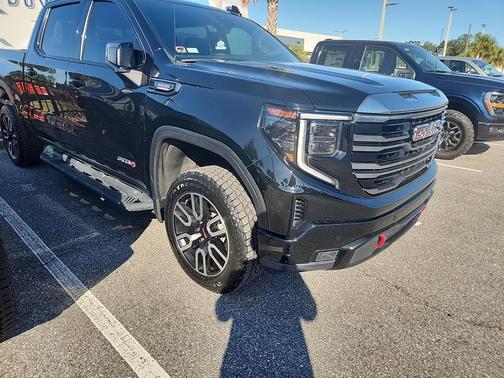 2022 GMC Sierra 1500 AT4