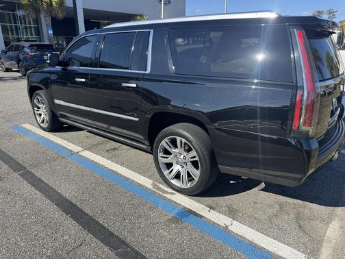 2016 Cadillac Escalade ESV Premium