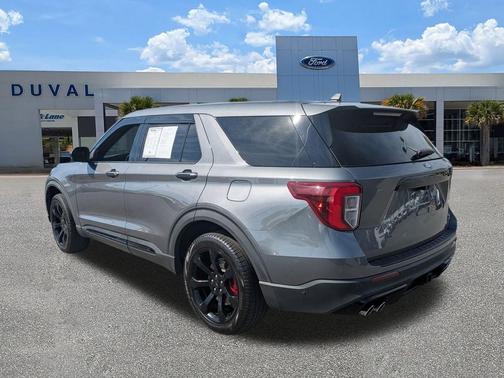 2022 Ford Explorer ST