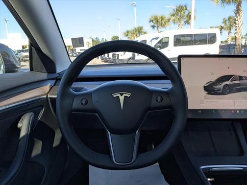 2023 Tesla Model 3 Standard Range