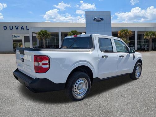 Oxford White 2026 Ford Maverick XL