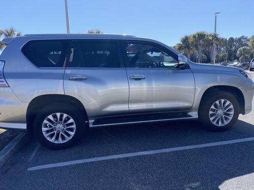 2022 Lexus GX 460 Premium
