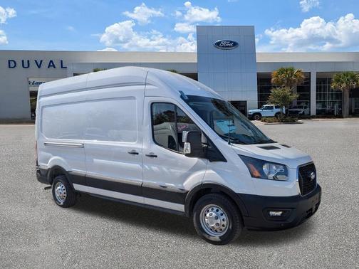 Oxford White 2026 Ford Transit-250 Base