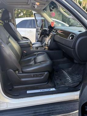 2013 GMC Yukon Denali