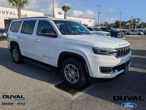 Bright White Clearcoat 2023 Jeep Wagoneer Base