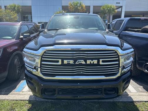 2024 RAM 2500 Laramie Crew Cab 4x4 6'4' Box