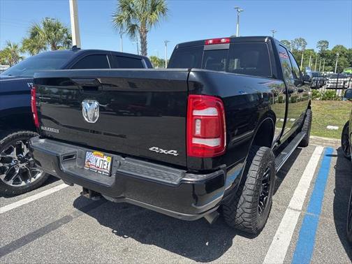 2024 RAM 2500 Laramie Crew Cab 4x4 6'4' Box