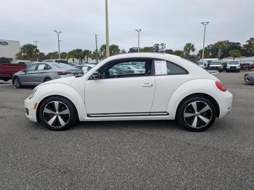 2012 Volkswagen Beetle Base