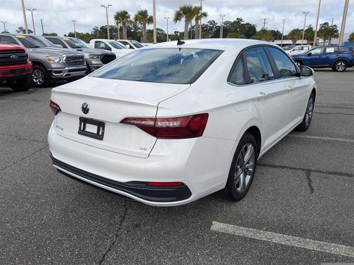 2022 Volkswagen Jetta 1.5T SE