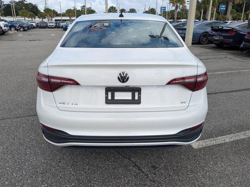2022 Volkswagen Jetta 1.5T SE